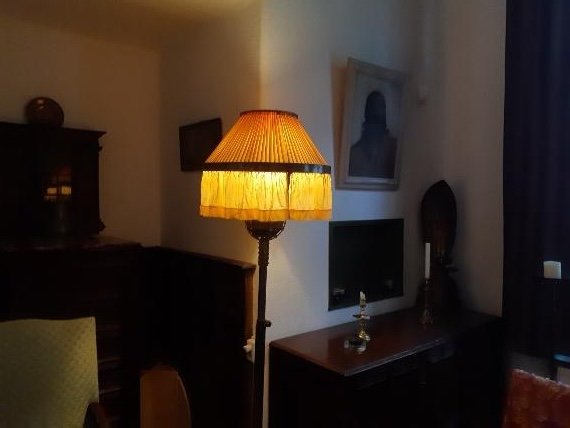 Voorkamer met lamp